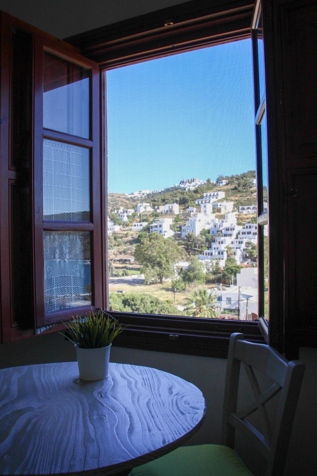 Mistral-Patmos Aparthotel Skala Exterior foto